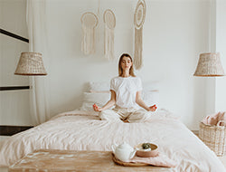 How To Use Essential Oils for Aromatherapy