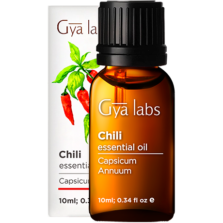 chili essential oil sealed bottle with black cap outside white box